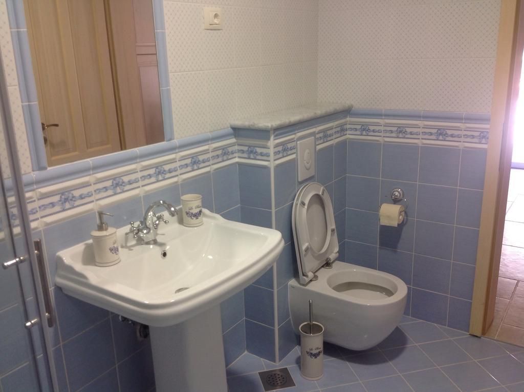 Apartment Provance プーラ 部屋 写真
